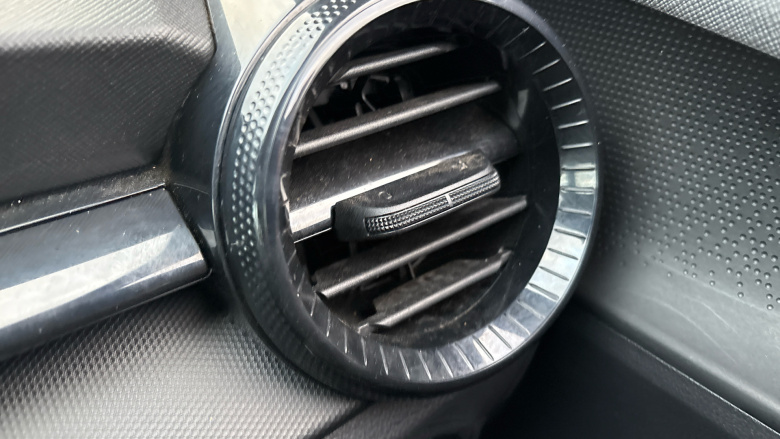 Skoda Fabia 1.0 MPI 80 SE Comfort 5dr Petrol Hatchback